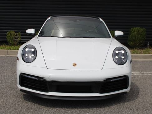 Used 2020 Porsche 911 Carrera S image 10