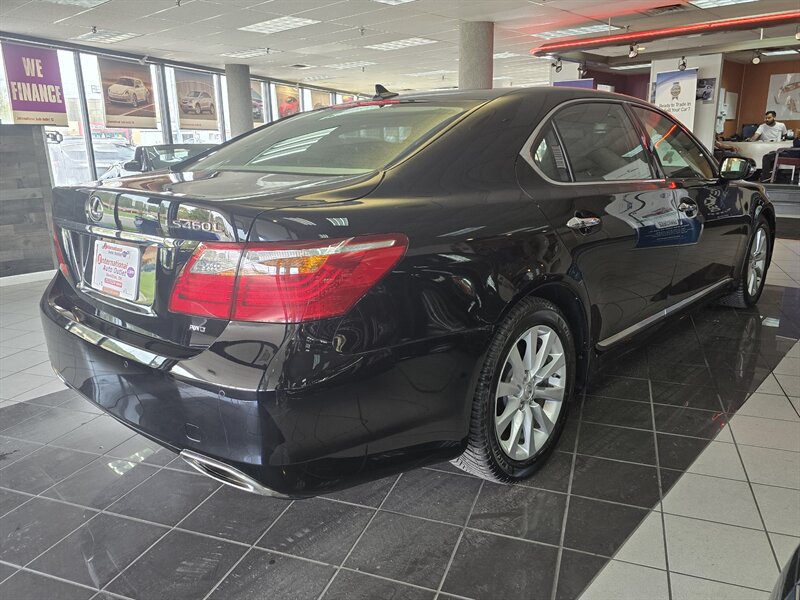 Used 2011 Lexus LS 460 L w/ Luxury Pkg AWD/4WD image 4