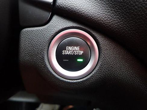 Used 2024 Chevrolet Equinox LT image 24