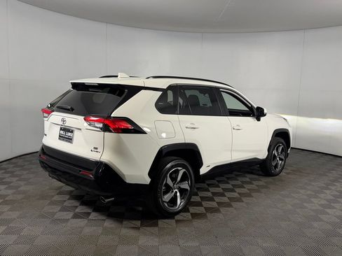 Used 2025 Toyota RAV4 SE AWD/4WD image 7