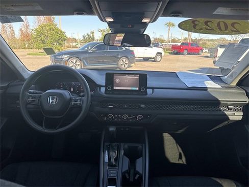 Used 2023 Honda Accord EX image 14