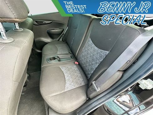 Used 2020 Chevrolet Spark LT image 22