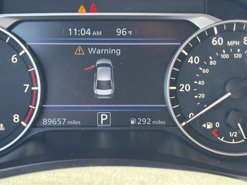 Used 2020 Nissan Altima 2.5 S FWD image 29
