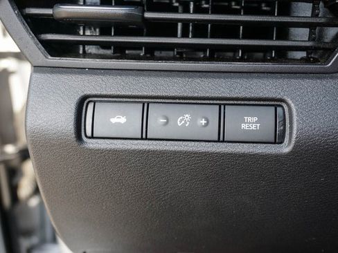 Used 2024 Nissan Altima 2.5 SV image 24