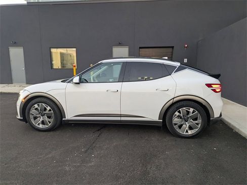 Used 2025 Genesis GV60 RWD image 2