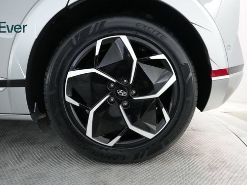 Used 2024 Hyundai Ioniq 5 Limited RWD image 9