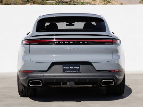 Certified 2026 Porsche Cayenne Coupe AWD/4WD image 6