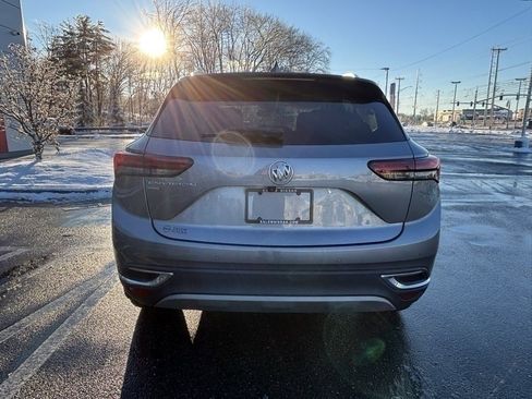 Used 2021 Buick Envision Essence w/ Technology Package I image 4