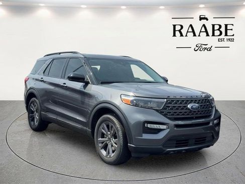 Used 2023 Ford Explorer XLT w/ Equipment Group 202A AWD/4WD image 1