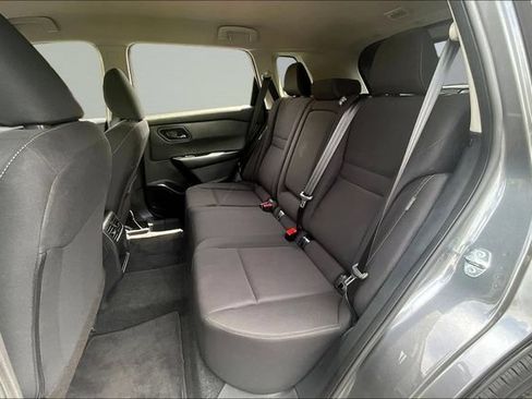 Used 2025 Nissan Rogue S FWD image 22