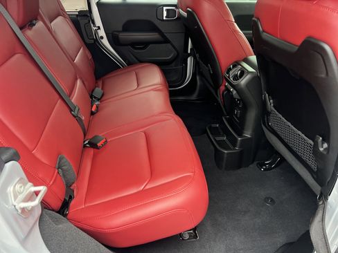Used 2024 Jeep Wrangler Unlimited Rubicon 392 AWD/4WD image 23