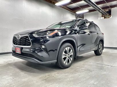 Certified 2022 Toyota Highlander XLE