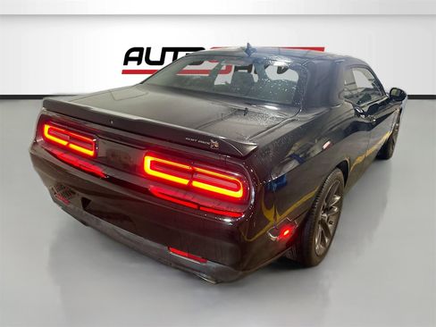 Used 2021 Dodge Challenger R/T Scat Pack w/ Driver Convenience Group image 7