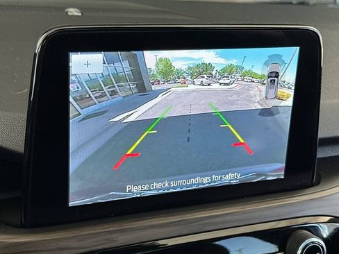 Used 2020 Ford Escape Titanium AWD/4WD image 21