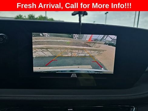 Used 2025 Buick Envista Sport Touring w/ Convenience I Package FWD image 15