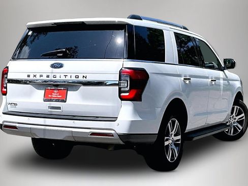 Used 2024 Ford Expedition Limited AWD/4WD image 5