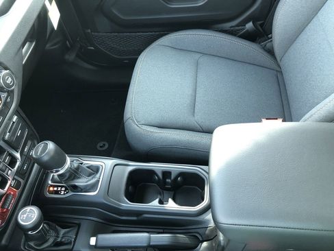 New 2026 Jeep Gladiator Willys image 25