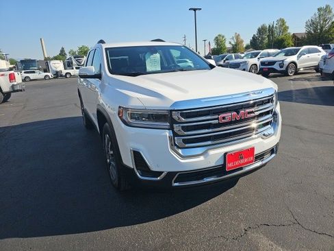 Used 2023 GMC Acadia SLE w/ Driver Convenience Package image 80