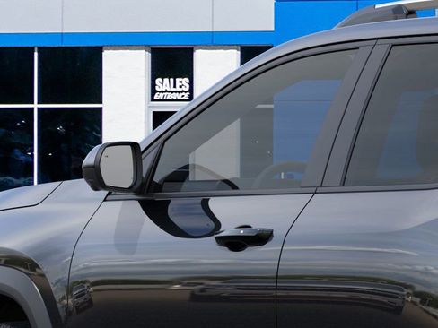 New 2026 Chevrolet Equinox LT image 12