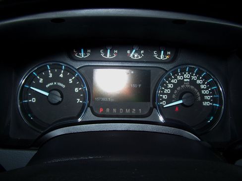 Used 2012 Ford F150 XLT w/ XLT Convenience Pkg RWD image 9