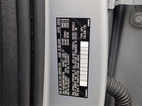 Certified 2023 Volvo XC40 Recharge Ultimate image 33