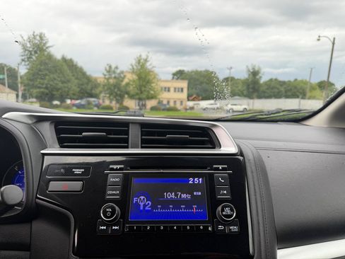 Used 2015 Honda Fit LX image 12