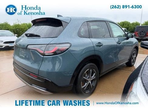 Used 2024 Honda HR-V EX-L image 2