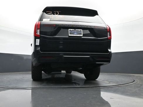 Certified 2025 Ford Expedition Tremor image 39