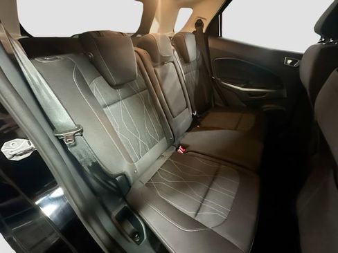 Used 2019 Ford EcoSport SE image 26