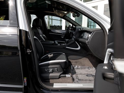 New 2026 Bentley Bentayga Speed AWD/4WD image 60