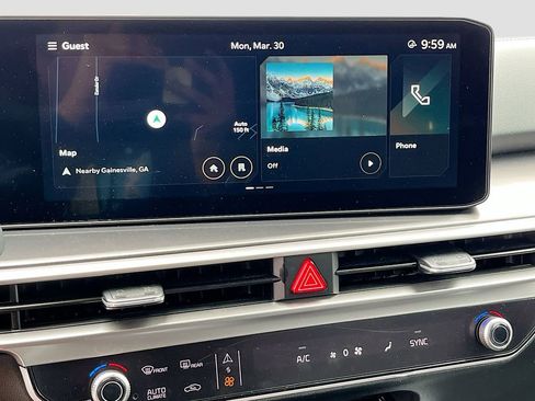 Certified 2025 Kia Sorento S w/ Panoramic Sunroof Package image 22