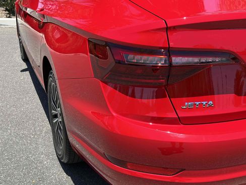 Used 2020 Volkswagen Jetta SE image 57