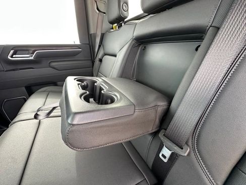New 2026 GMC Sierra 2500 SLT image 25