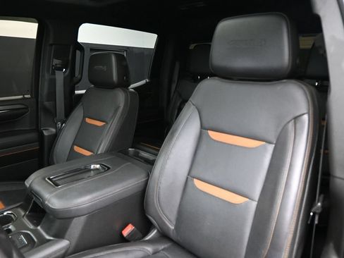 Used 2022 GMC Sierra 1500 AT4 w/ AT4 Premium Package AWD/4WD image 13