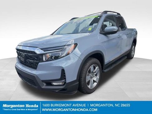 Used 2025 Honda Ridgeline RTL image 3