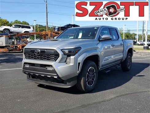 New 2025 Toyota Tacoma TRD Sport image 2