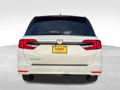 Certified 2024 Honda Odyssey EX-L image 8