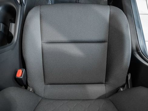 Used 2026 Toyota Corolla LE FWD image 27
