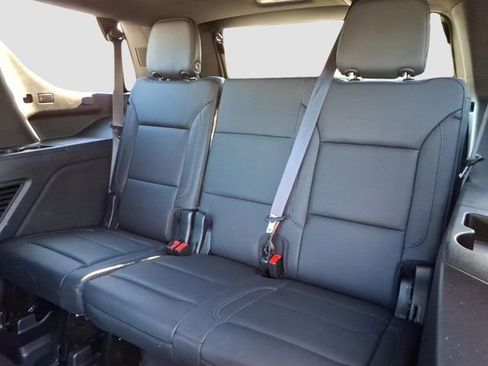 Used 2021 Chevrolet Tahoe Z71 AWD/4WD image 30