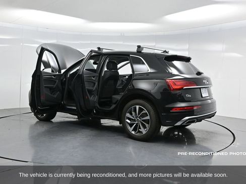 Used 2024 Audi Q5 2.0T Premium w/ Convenience Package image 50