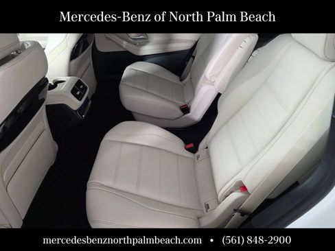 New 2026 Mercedes-Benz GLS 580 4MATIC image 12