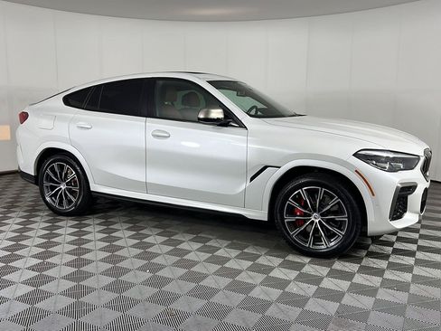 Used 2023 BMW X6 M50i w/ Climate Comfort Package AWD/4WD image 3