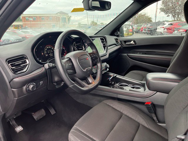 Used 2025 Dodge Durango GT w/ Blacktop Package RWD image 6