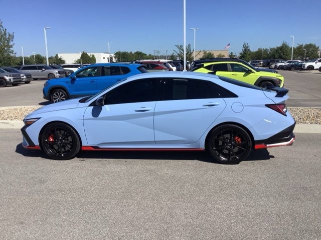 Certified 2025 Hyundai Elantra N FWD image 8