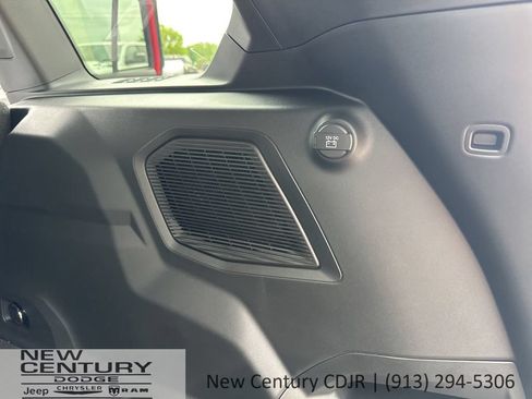 New 2026 Jeep Cherokee Limited AWD/4WD image 20