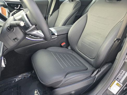 Certified 2025 Mercedes-Benz C 300 4MATIC Sedan image 22