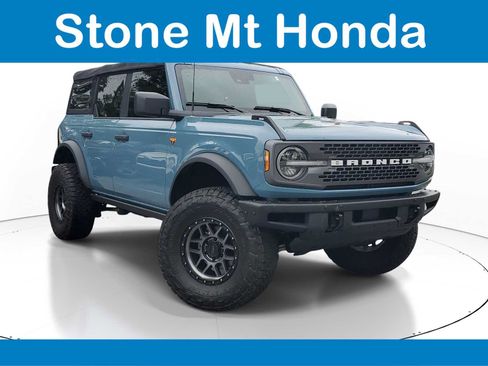 Used 2022 Ford Bronco Badlands AWD/4WD image 1