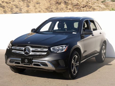 Used 2021 Mercedes-Benz GLC 300 image 5
