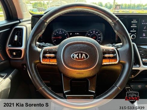 Used 2021 Kia Sorento S AWD/4WD image 22