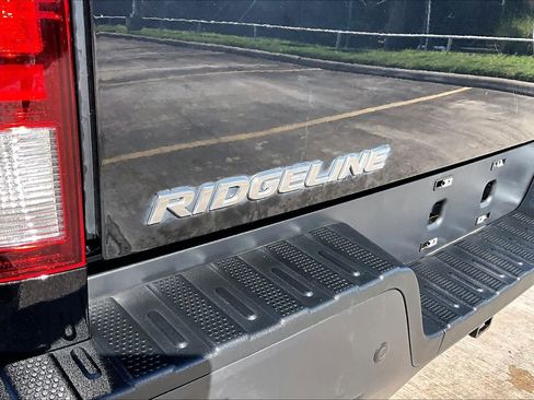 Used 2022 Honda Ridgeline Black Edition image 30